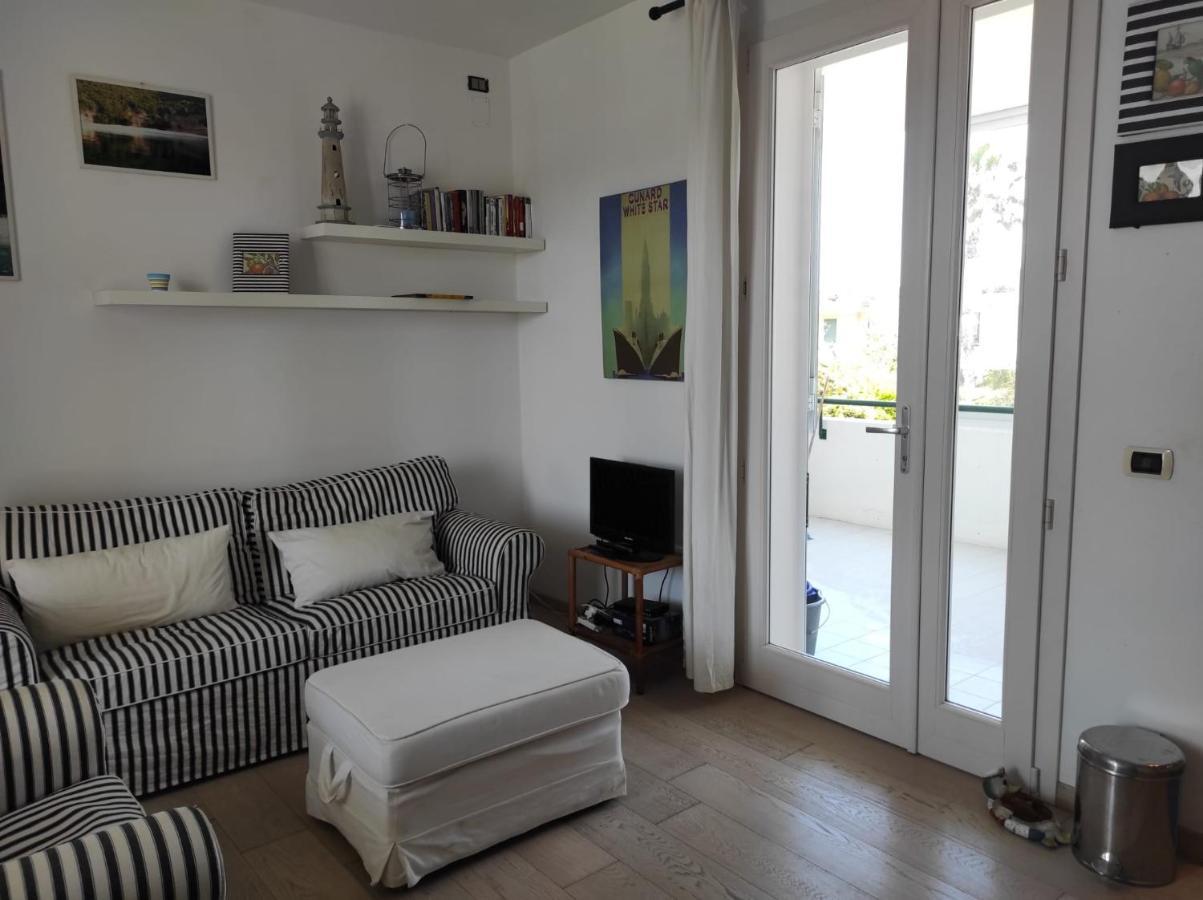 Grazioso Appartamento Vicino Al Mare سان كاتالدو المظهر الخارجي الصورة
